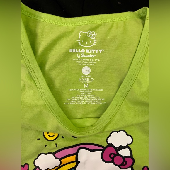 NEW Hello Kitty Tank Top - Picture 3 of 4